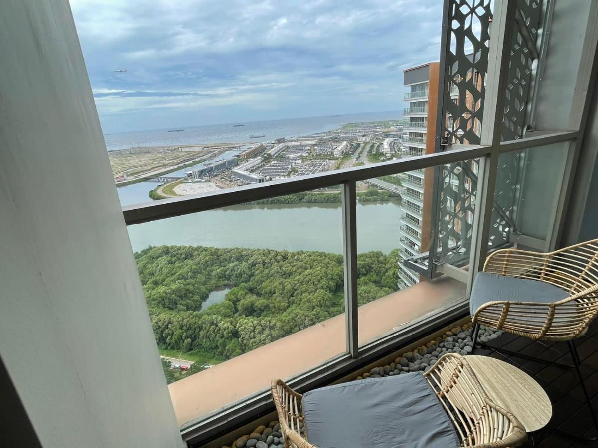 Gold Coast Apartemen Pik By Dluxx ジャカルタ エクステリア 写真