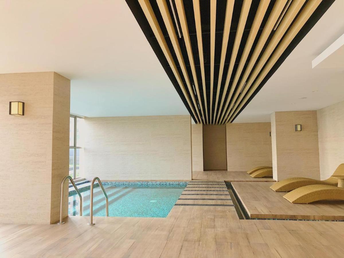 Gold Coast Apartemen Pik By Dluxx ジャカルタ エクステリア 写真