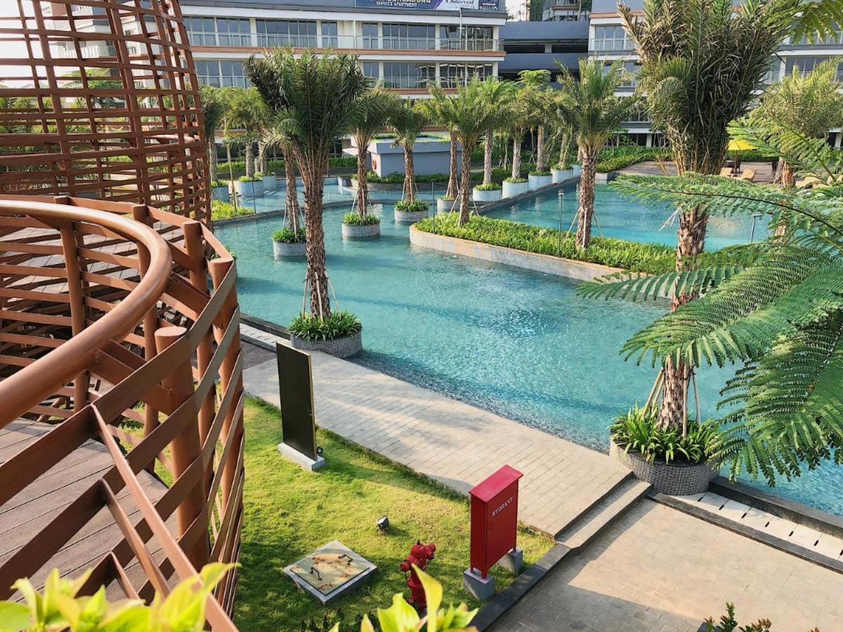 Gold Coast Apartemen Pik By Dluxx ジャカルタ エクステリア 写真